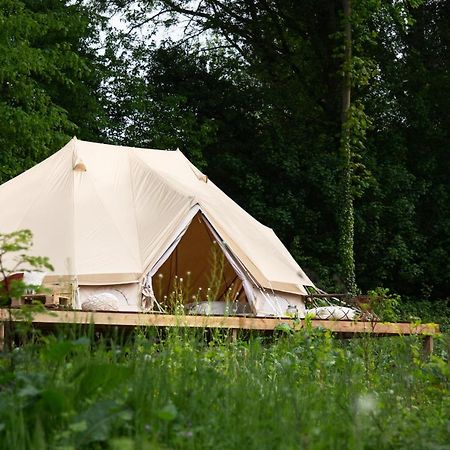 Domaine De Cherimont - Logement Insolite En Groupe Andenne Exterior photo